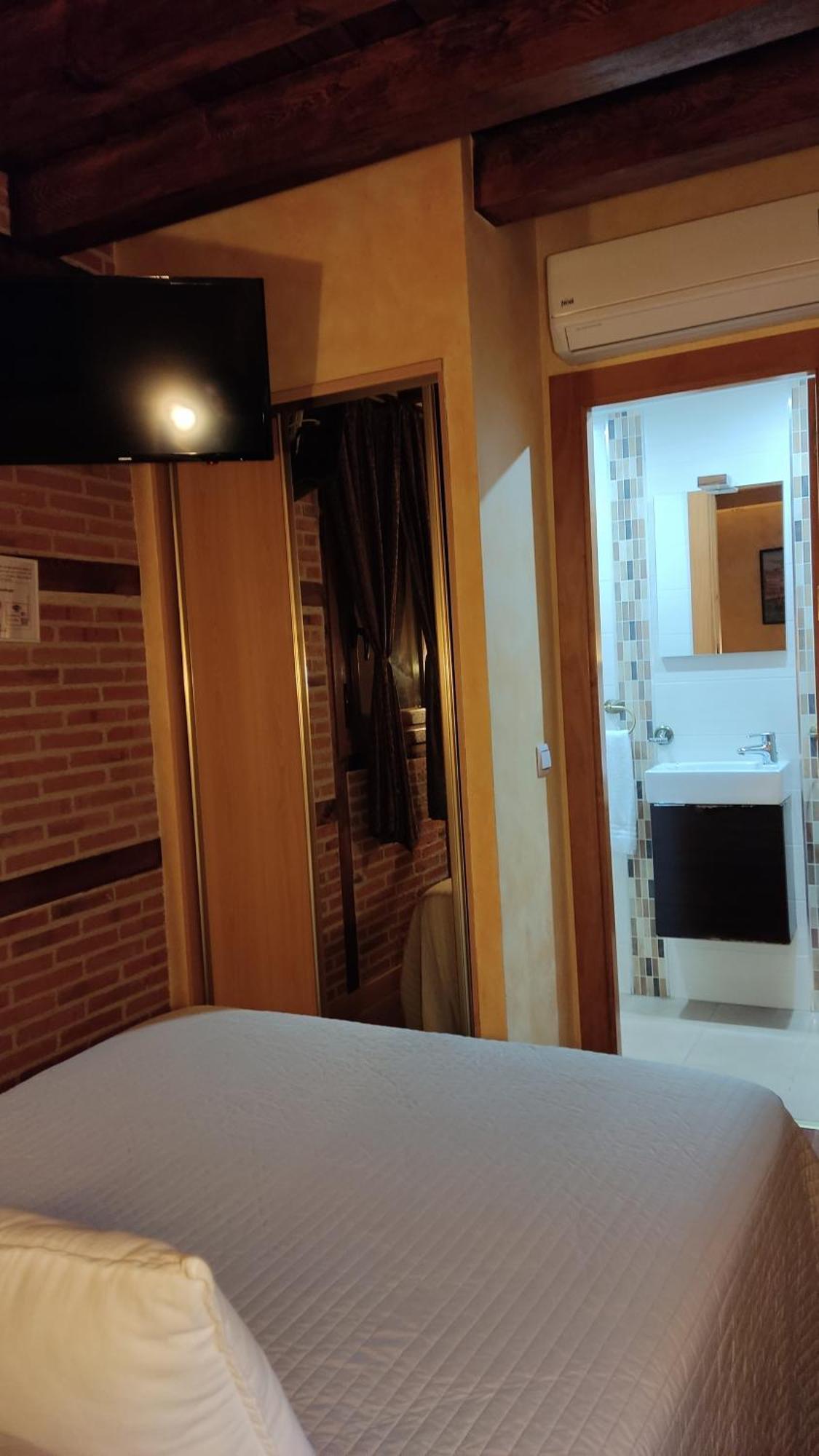 Hostal Segovia Adults Only Номер фото