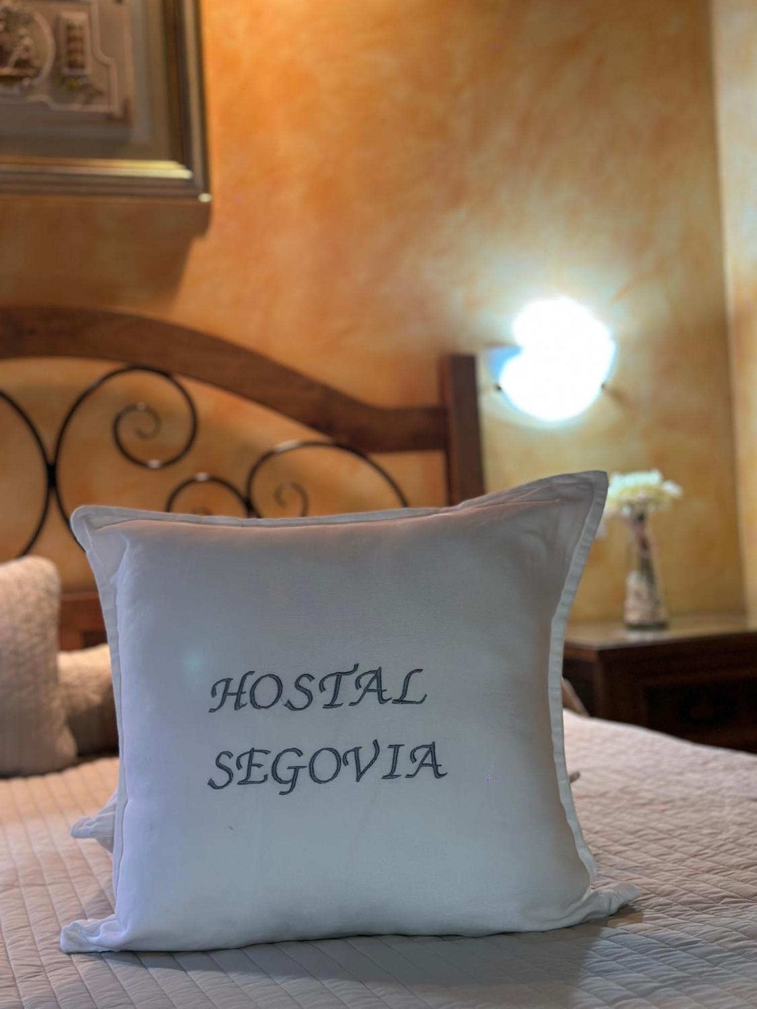 Hostal Segovia Adults Only Экстерьер фото