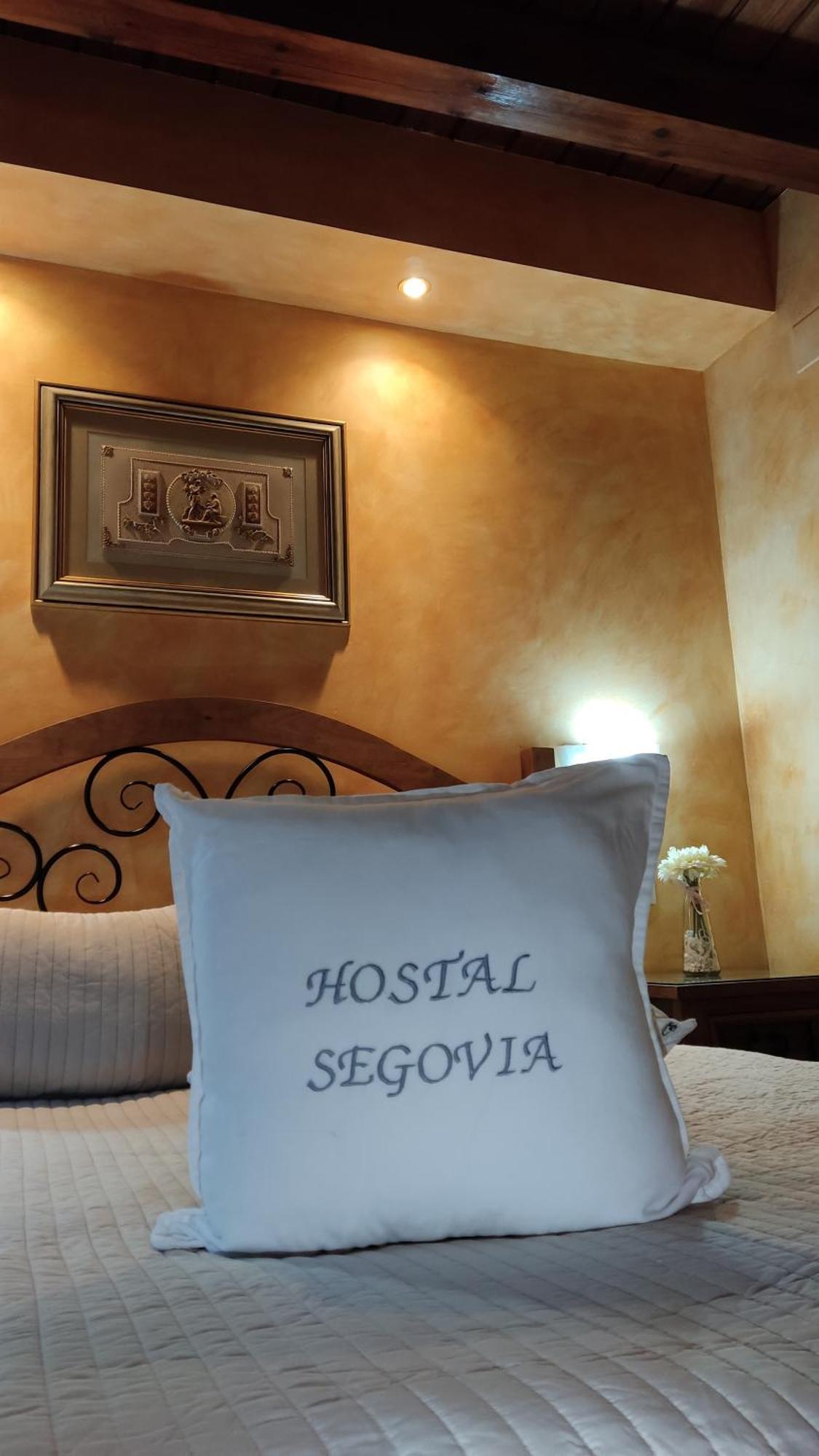 Hostal Segovia Adults Only Номер фото