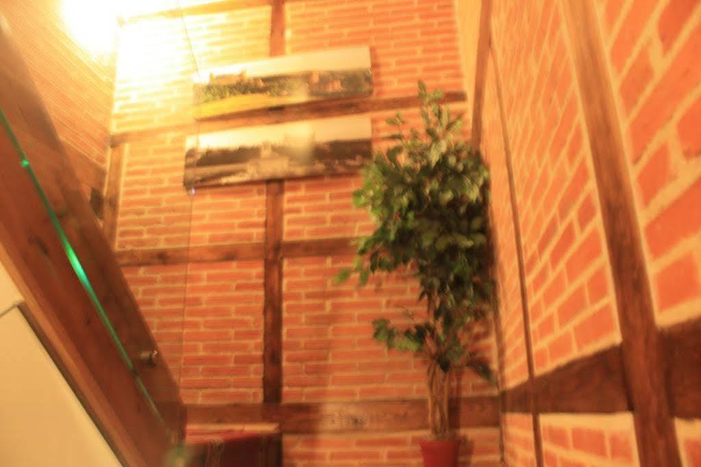 Hostal Segovia Adults Only Экстерьер фото